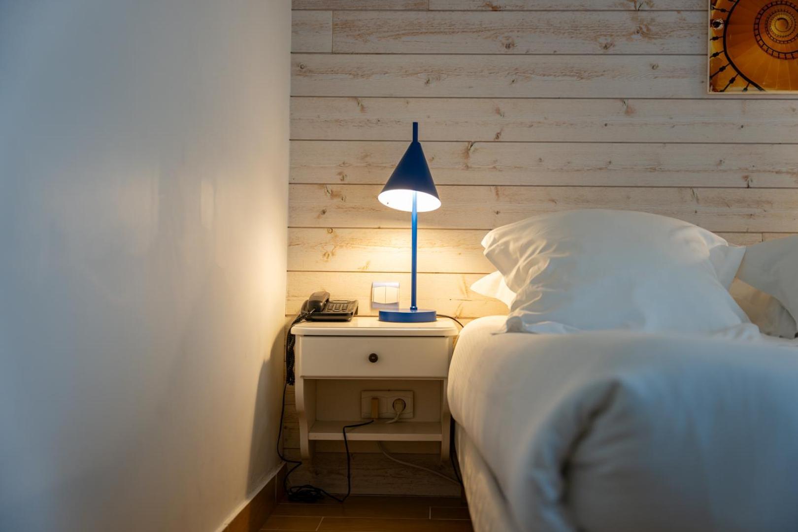 Logis Hotel Vent D'Iroise Plougonvelin Eksteriør bilde